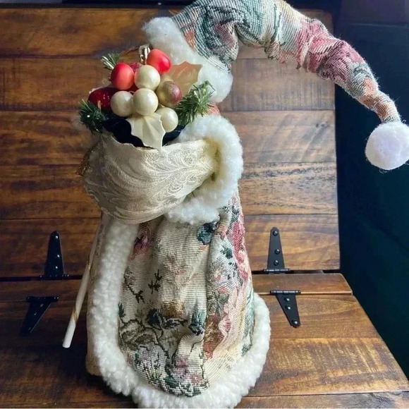 Elegant Old World Santa/Father Christmas Tree Topper White Fur 15” - Picture 4 of 13